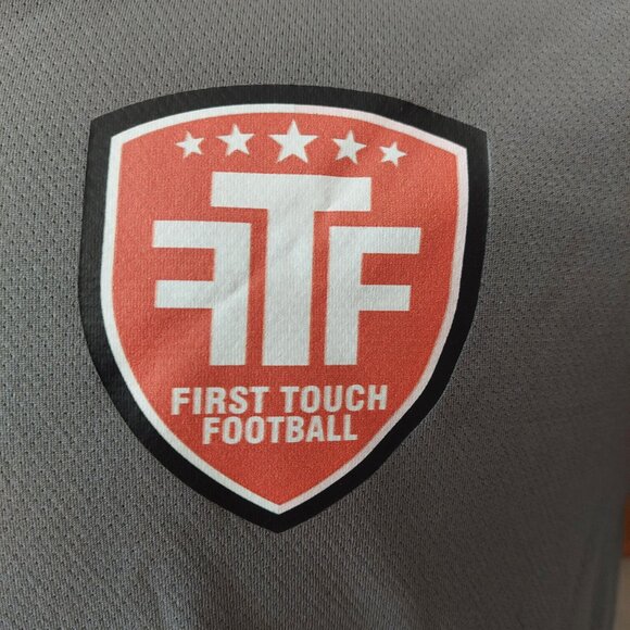 Puma Soccer First Touch Football Jersey Short Sleeve Grey Men's Small - Picture 7 of 13